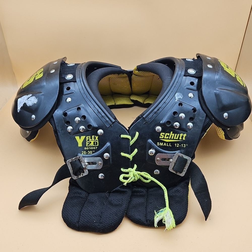 Schutt Football Shoulder Pads Youth Small 12-13" 28-30" Y Flex 2.0 801057